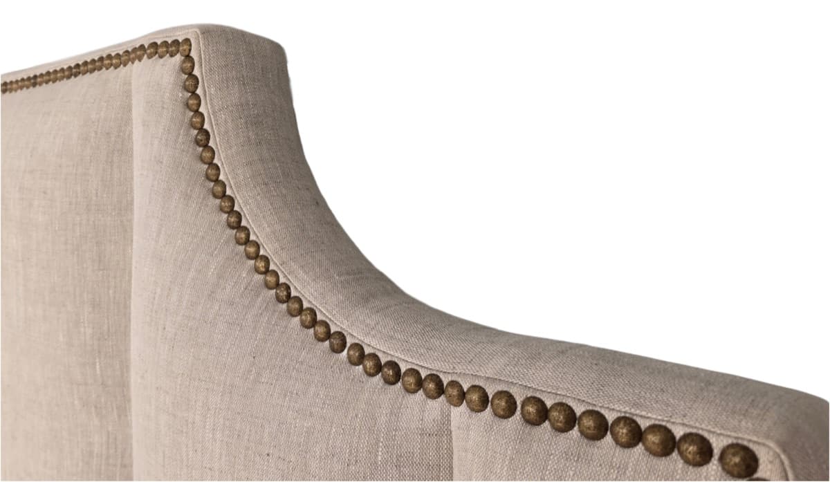 Winged Platform Bed - Chelsea Bed Close Signature Furniture