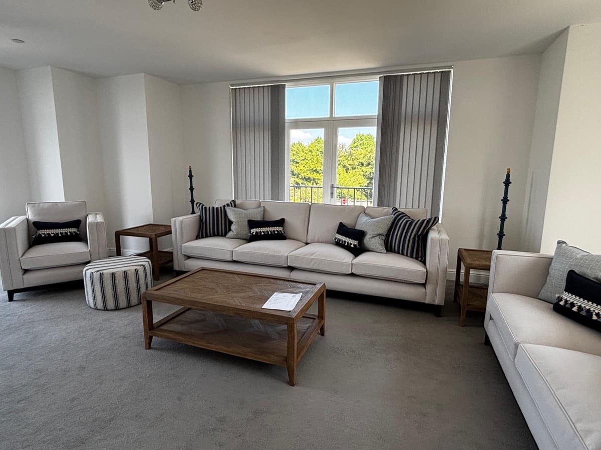 Boxy Modern Sofa - Connaught Deluxe Sofa 3 - Signature Furniture