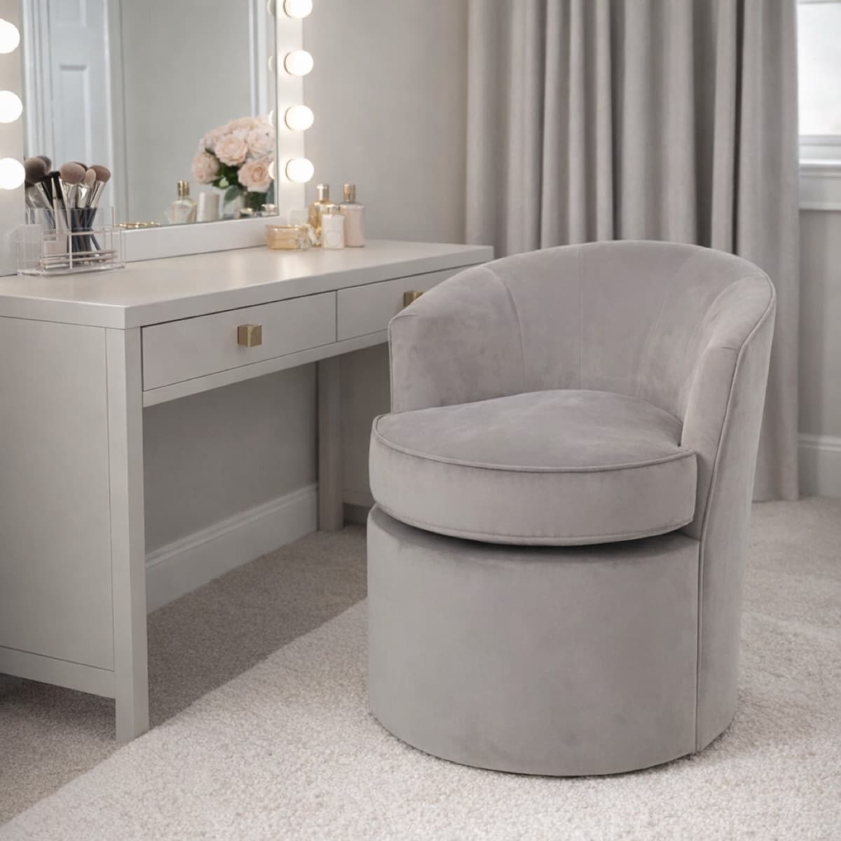 Vanity Tub Chair - Gable Chair Gallery