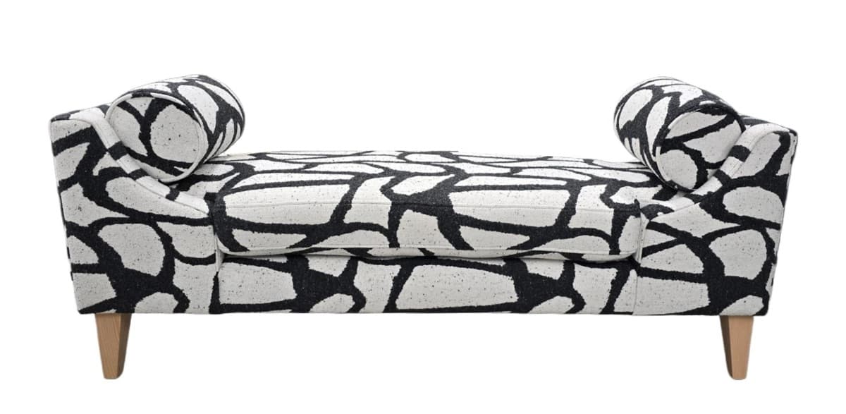 Patterned Daybed - Grace Bench Front - Signature Furniture