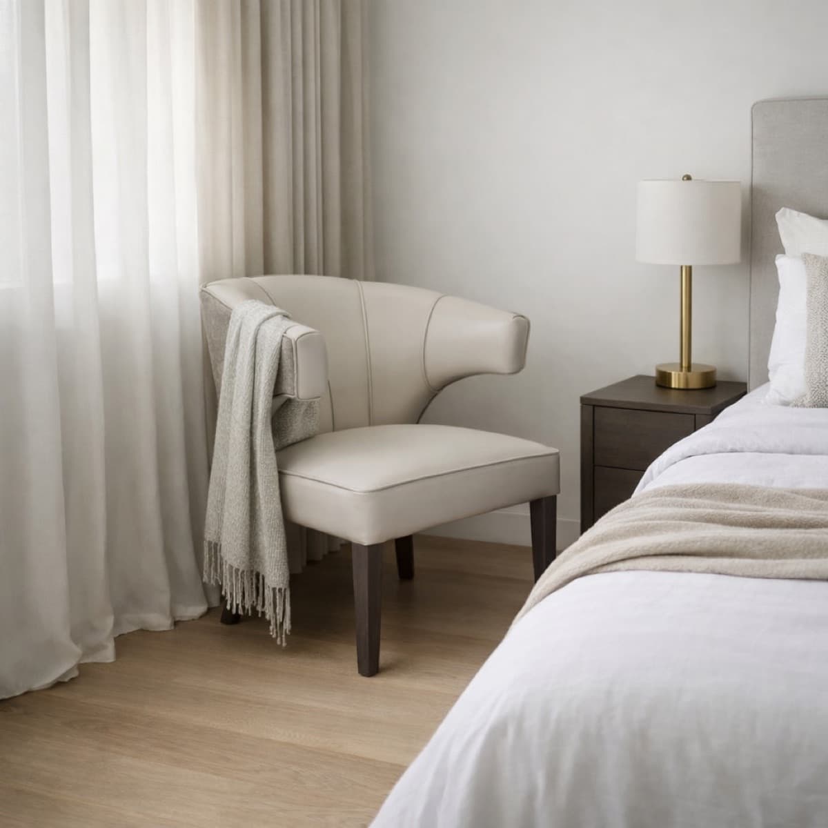 Open-Arm Sculpted Chair - Islington Chair 2 - Signature Furniture