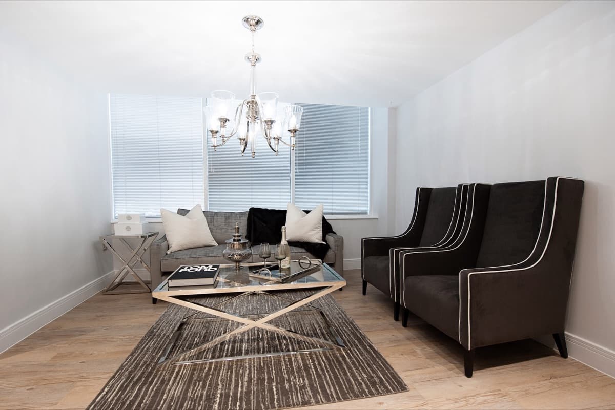 Button-Back Armchair - Porchester Ocassional Chair 3 - Signature Furniture