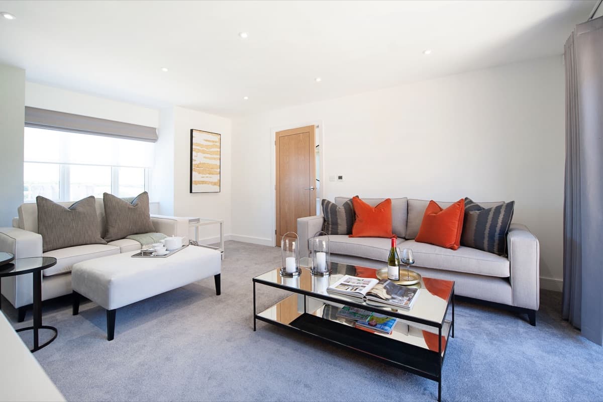 Curved Arm Sofa - Rossarno Sofa 2 - Signature Furniture