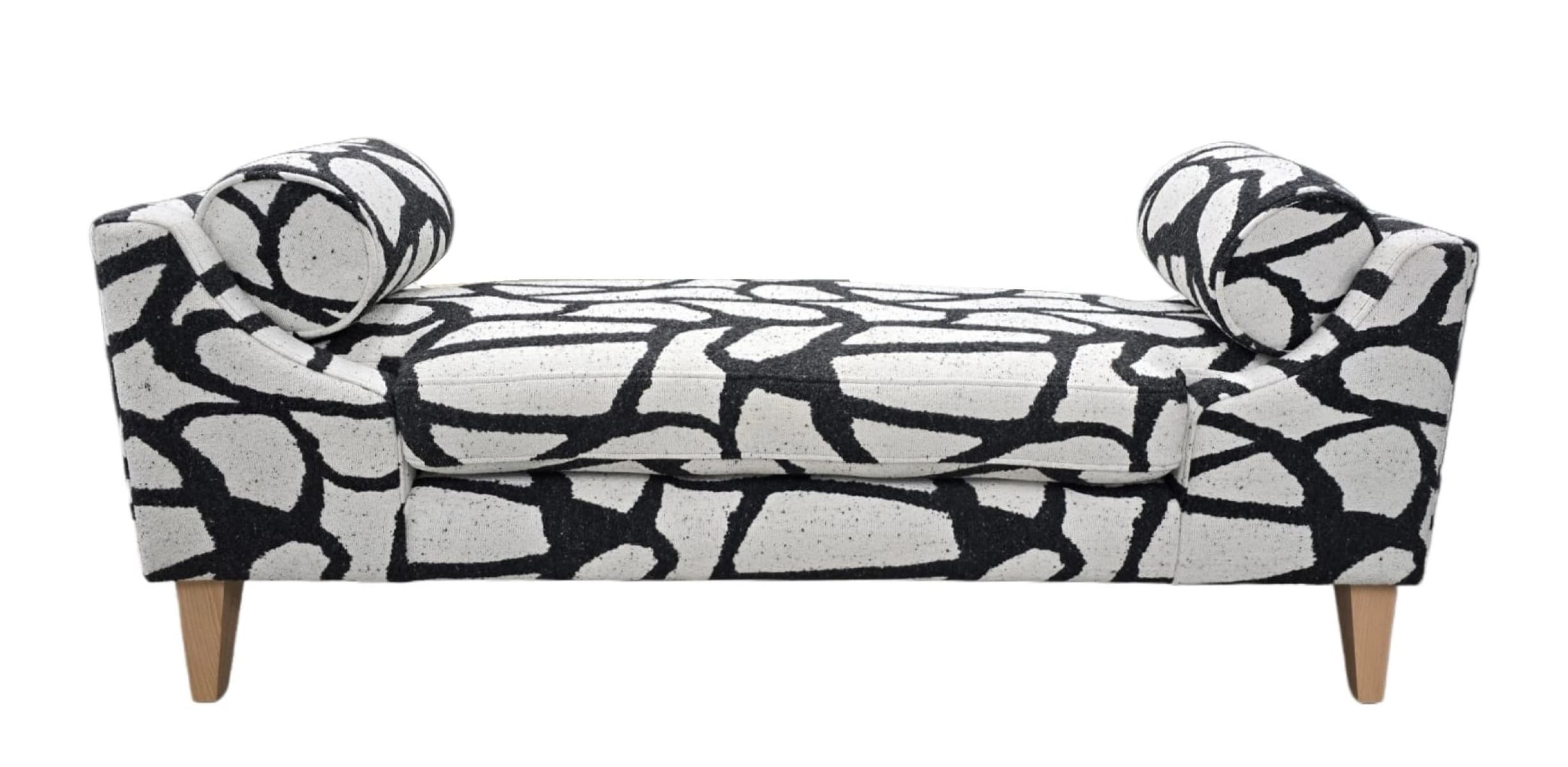 Patterned Daybed - Grace Bench Front - Signature Furniture
