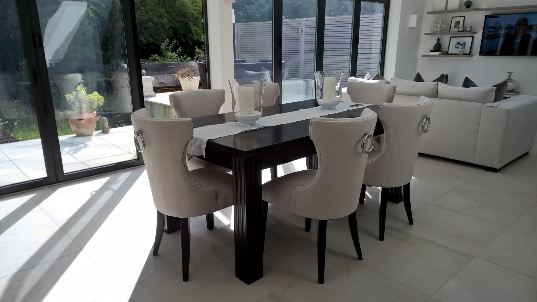 Barrel Tub Dining Chair - Jimbu dining chair - Signature Furniture