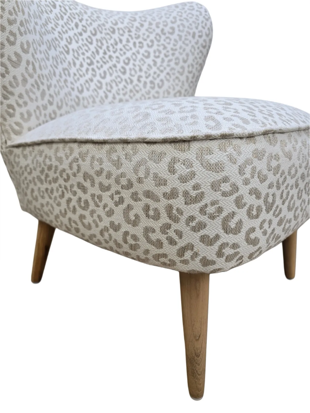 Compact Wingback Chair - Dunmow Occasional Chair 2 - Signature Furniture