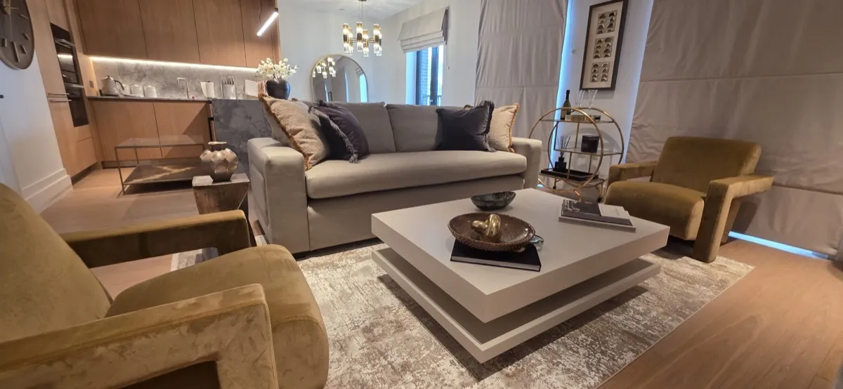 Wide-Arm Modern Sofa - George Sofa 6 - Signature Furniture