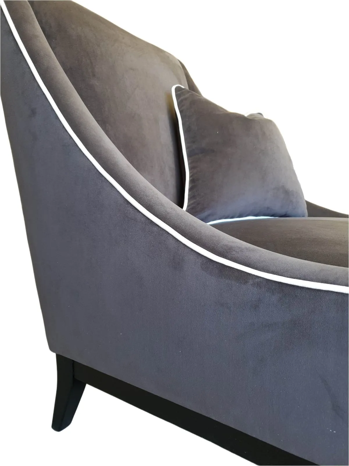 Piped Armchair - Hampton Ocassional Chair 2 - Signature Furniture