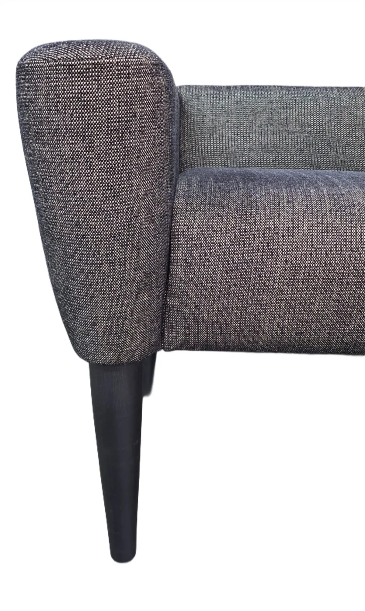 Classic Daybed - Hanningfield Bench Close - Signature Furniture