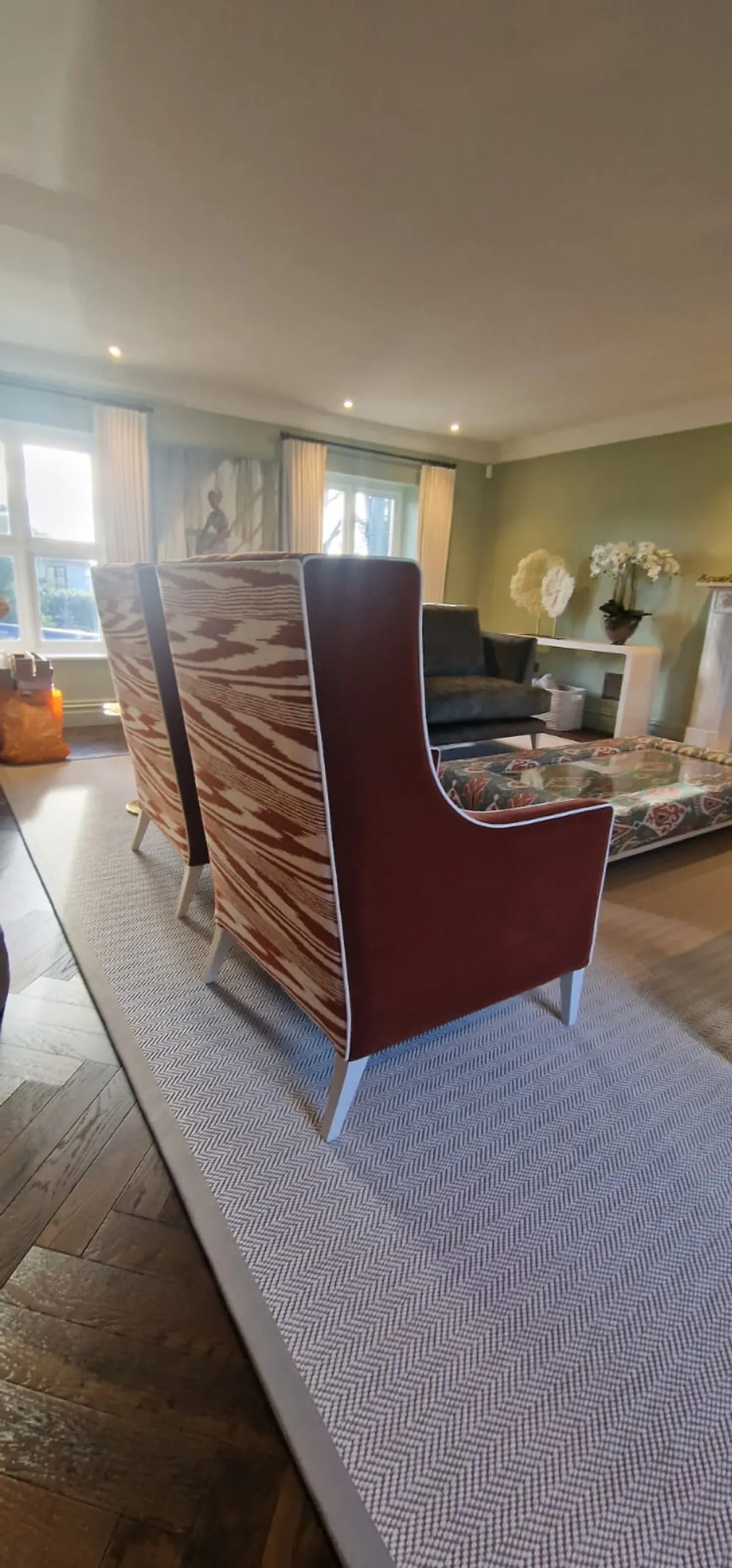 Button-Back Armchair - Porchester Ocassional Chair 2 - Signature Furniture